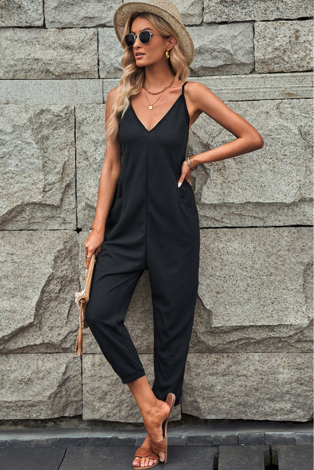Black Textured Sleeveless V-Neck Pocketed Casual Jumpsuit – Dainty
